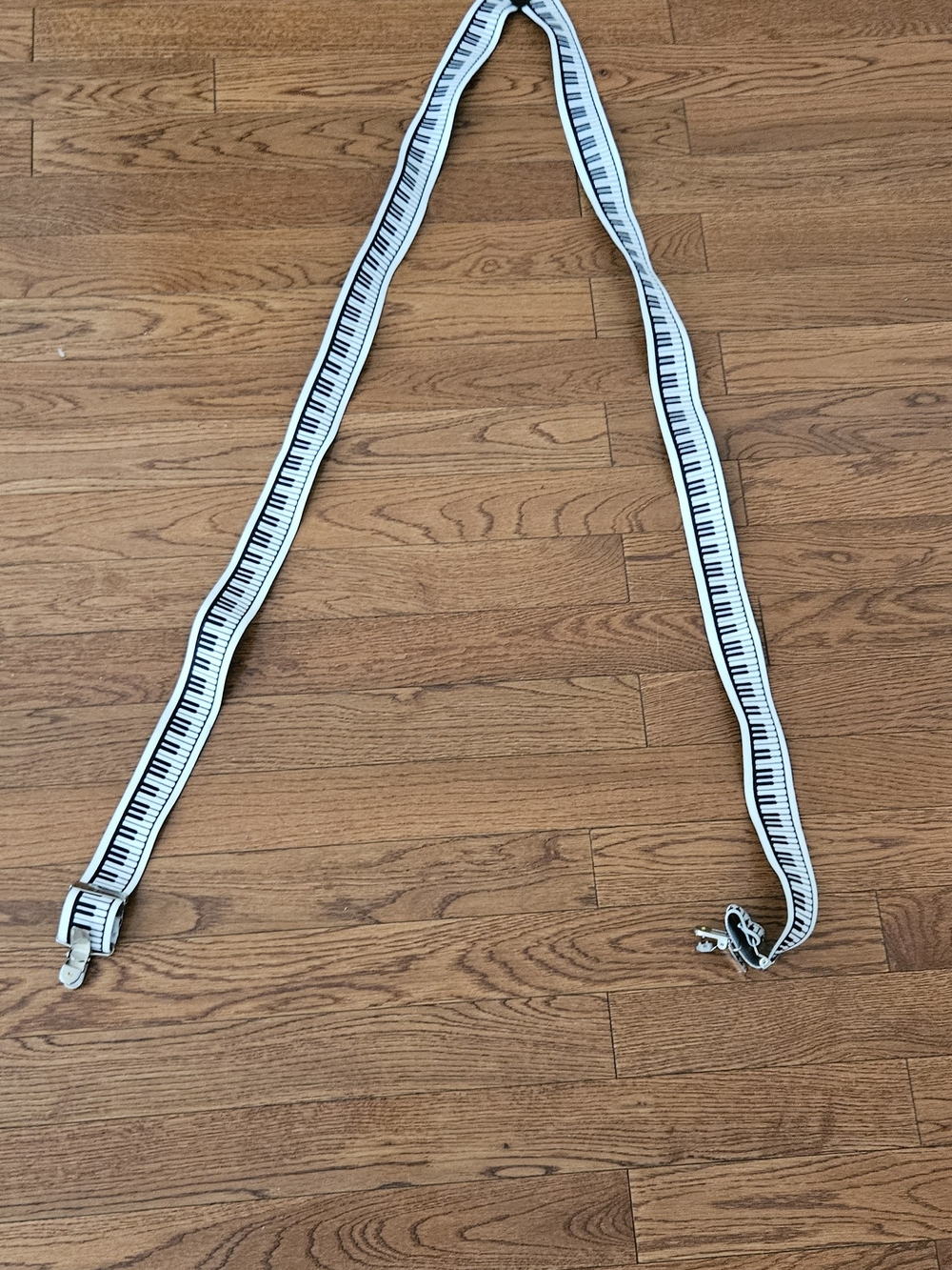 Piano Key Pattern Crossbody Strap - Black & White